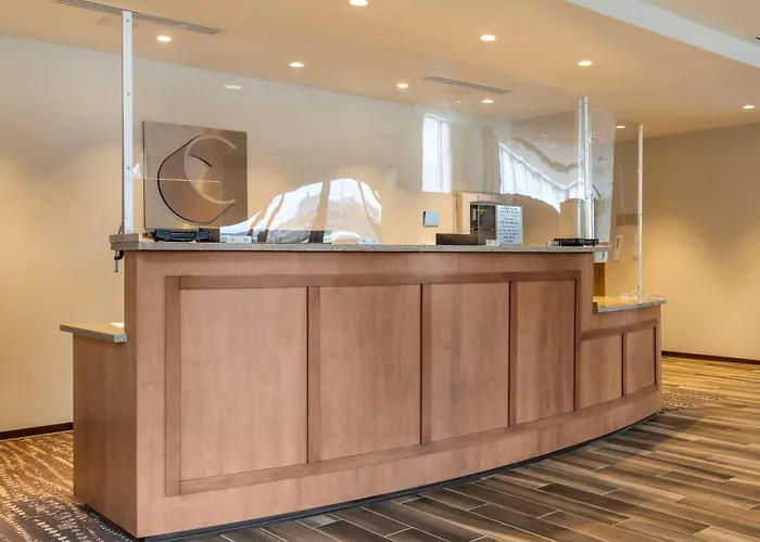 Hotel Comfort & Pittsburgh-northshore 4*
