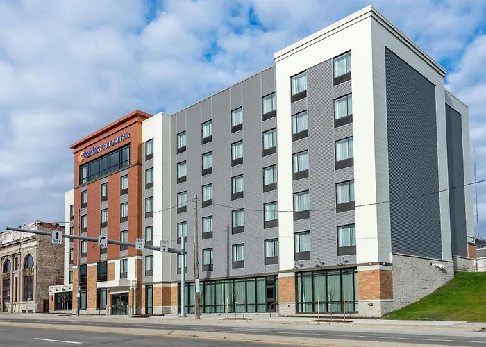 Comfort & Pittsburgh-northshore 4*
