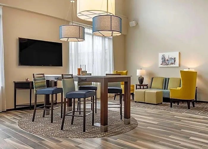 Comfort & Pittsburgh-northshore 4*