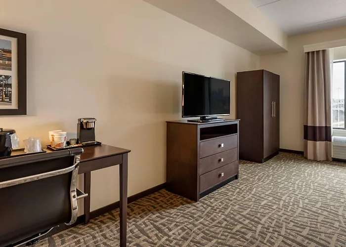 Comfort & Pittsburgh-northshore Hotel Pittsburgh